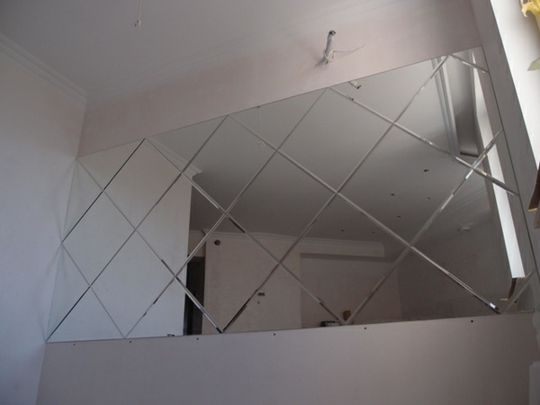 Зеркальная плитка для стен